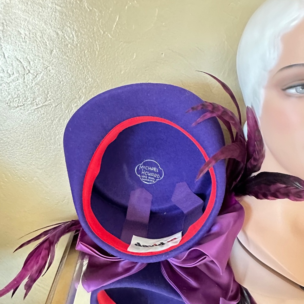 SMASHING 70s' BLUISH PURPLE HAT WITH LONG FEATHERS + LAVENDER FABRIC BOW AT BACK - Picture 12 of 14